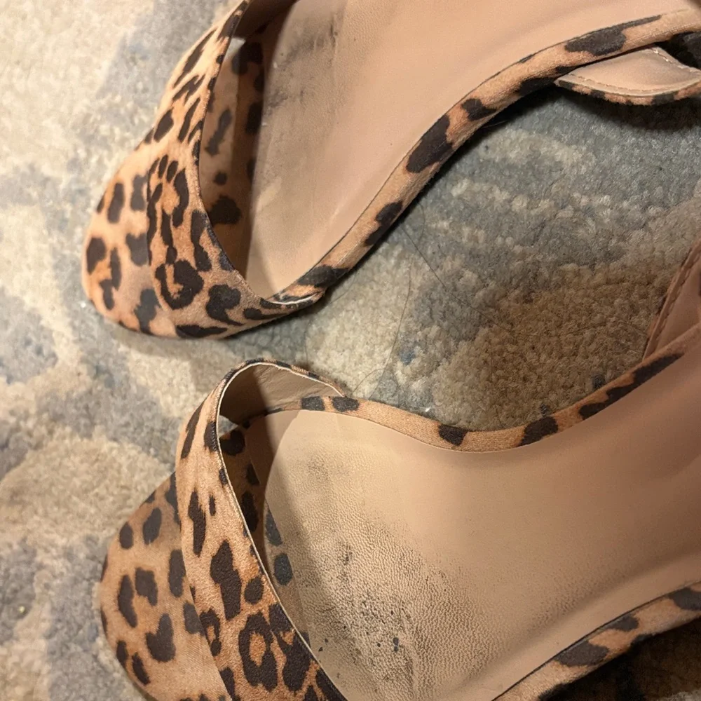 A New Day Women's Tan and Black Leopard Sandals - Picture 3 of 4